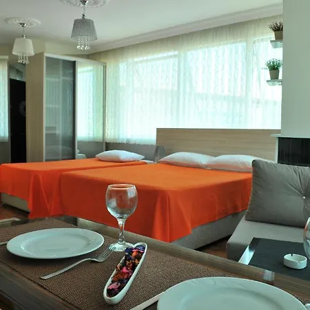Royal 1 Apart Otel *